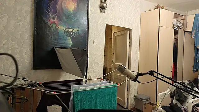 w0rkman online show from February 25, 6:42 pm