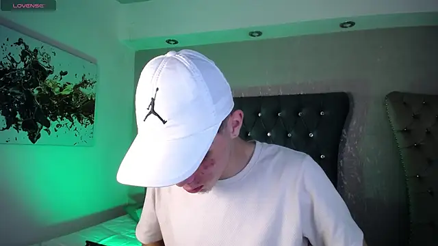 Robbin Blaze online show from April 11, 6:31 am