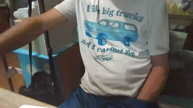 Lovyourpuss online show from March 21, 6:34 pm