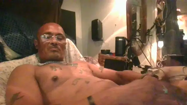 badboy2u2025 online show from March 26, 2:15 am