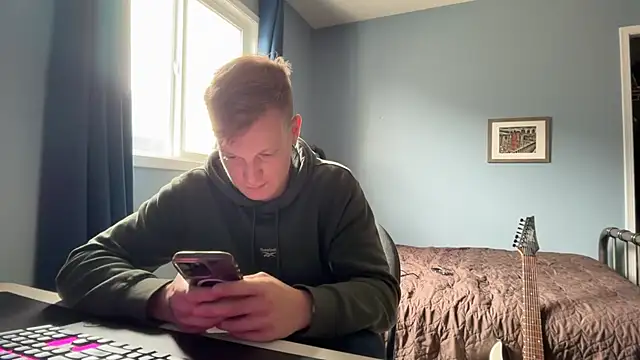 lustylyndon online show from June 12, 5:22 pm