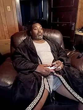 Mrbull67 online show from October 31, 5:38 pm