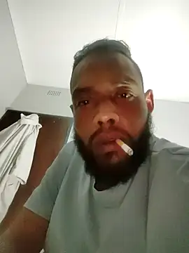 kulliguy online show from November 3, 8:32 pm