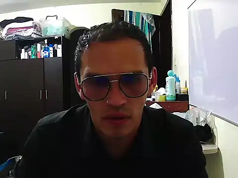 DOBLEWYOSK69G online show from September 12, 10:21 pm