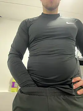 villano69  online show from April 4, 10:01 am