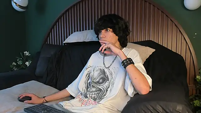 Diamond twink online show from July 19, 9:15 am