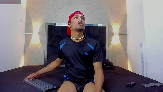 mateonick40 online show from November 4, 4:19 pm