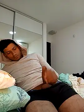 Facundo 2003  online show from October 19, 2:31 pm