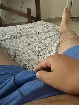 ScuffingBungalow online show from December 14, 3:52 pm