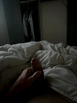 Snapshot of maxime3266 chatting on September 26, 5:27 am maxime3266 online show from September 26, 5:27 am