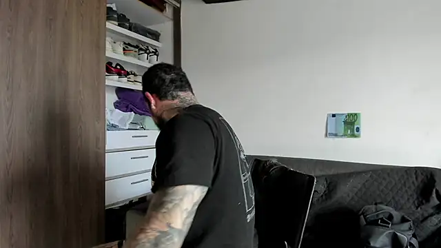 natevillage online show from March 29, 9:04 pm