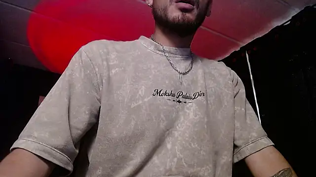 malek xarx  online show from October 26, 10:23 pm