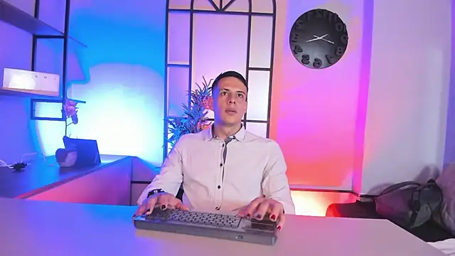 Dustin Sonne online show from March 7, 3:37 am