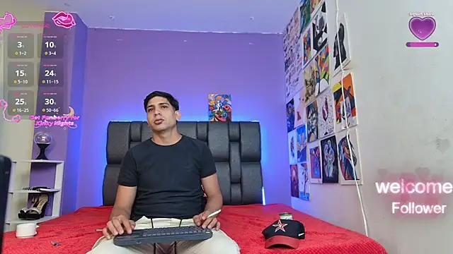 ashtoncooperr online show from November 17, 7:06 pm