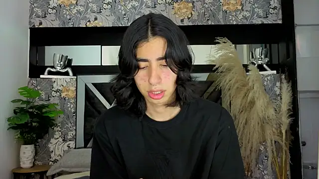 ryo light online show from January 10, 7:39 pm