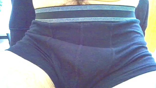 Snapshot of HairyHornyTwinkx chatting on October 3, 9:14 am HairyHornyTwinkx online show from October 3, 9:14 am