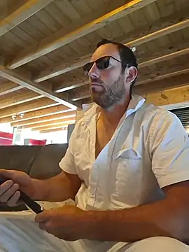 BrunJulienMetis online show from July 5, 10:44 am