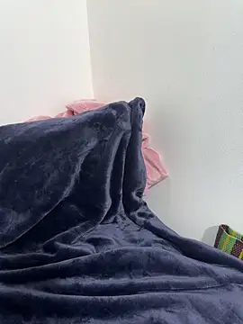 YourSlutBoySl online show from February 18, 5:49 am