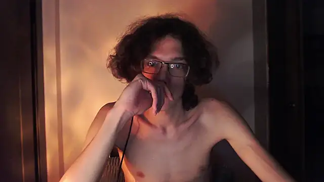 LovesomeCookie online show from June 2, 7:59 pm