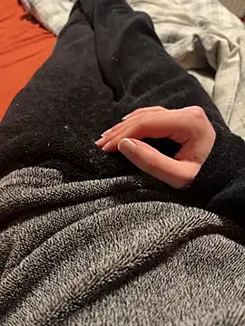 mas20043 online show from November 6, 6:44 pm