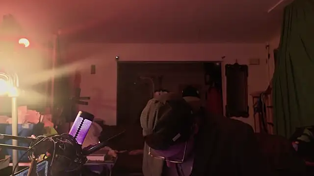 MasterDaddyCool online show from February 25, 8:15 am