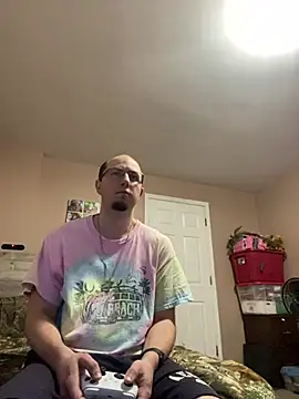 Travis746 online show from April 18, 5:03 pm