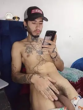 Tattoboy19cm online show from June 30, 5:14 pm