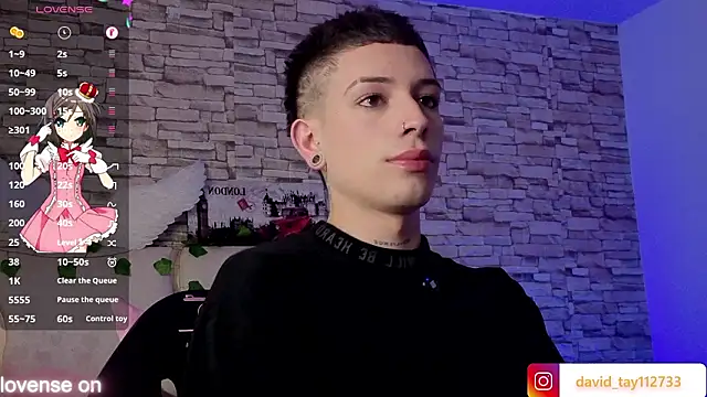 boyfox tay online show from February 18, 7:33 pm