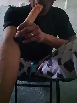 HumoralSinglet online show from April 1, 8:28 pm