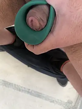 adam69uk online show from March 14, 2:57 pm