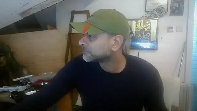 mista sista fista online show from April 10, 6:48 pm