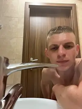 macho1347 online show from July 8, 7:34 am
