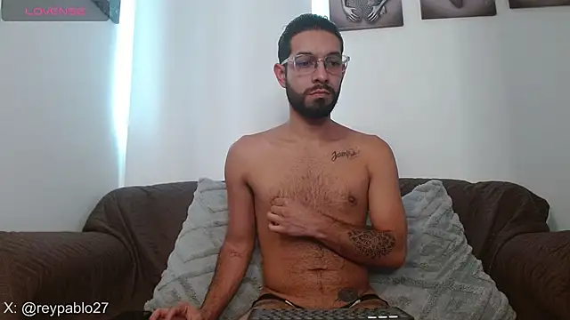 ReyPablo1 online show from December 3, 8:15 pm