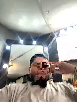 crazybarber69 online show from January 9, 10:37 pm