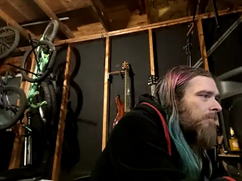 thejuicybacon online show from November 21, 6:45 am