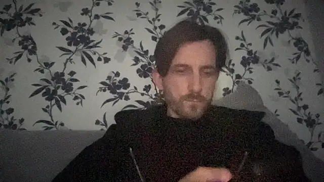Big8inchUncutCock online show from April 29, 4:33 pm