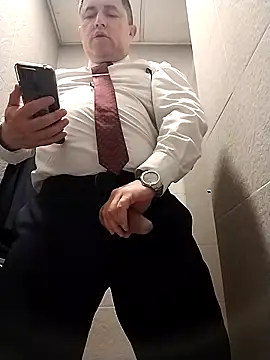 BigCristh79 online show from April 4, 7:27 am