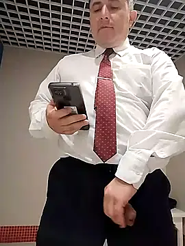 BigCristh79 online show from January 8, 1:44 am