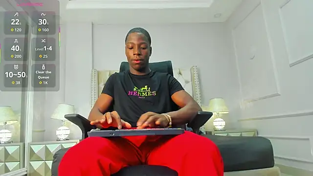 Snapshot of CharlesBrown_ chatting on September 18, 1:46 pm CharlesBrown  online show from September 18, 1:46 pm