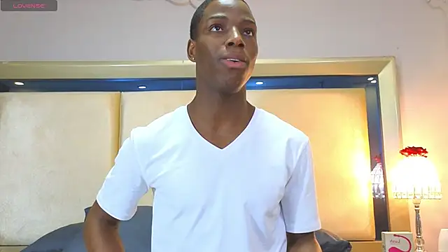 Snapshot of CharlesBrown_ chatting on October 20, 12:20 pm CharlesBrown  online show from October 20, 12:20 pm