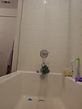 longblacklong online show from September 15, 1:01 pm