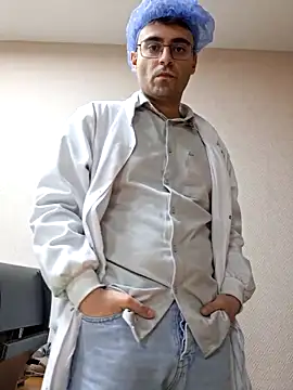 Obstacless online show from January 6, 7:51 pm