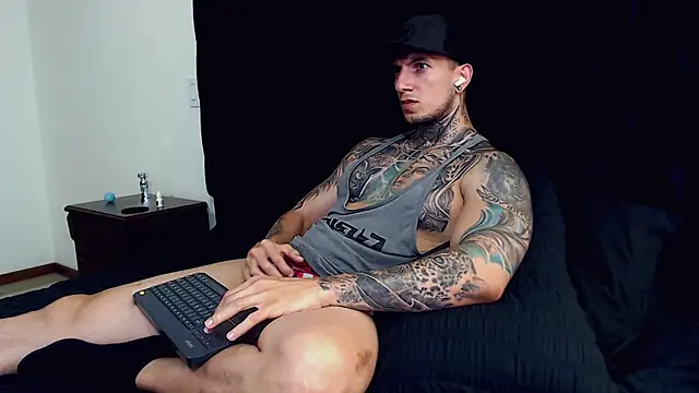 Shane Clay online show from October 1, 11:19 pm