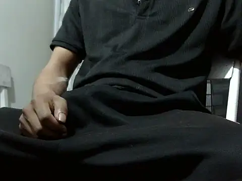 zebba12 online show from December 21, 11:13 pm