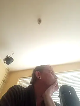 piercingpik online show from April 2, 3:42 pm