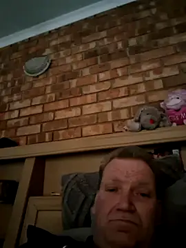 Snapshot of wallacelegend chatting on September 10, 5:06 am wallacelegend online show from September 10, 5:06 am