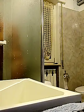 Io125 online show from December 1, 7:11 am