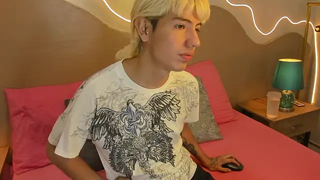 Enrrixxx  online show from February 11, 12:37 am