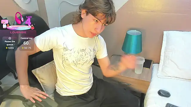 Enrrixxx  online show from March 23, 10:59 pm