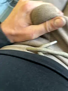 Marius1991 online show from November 1, 7:12 am